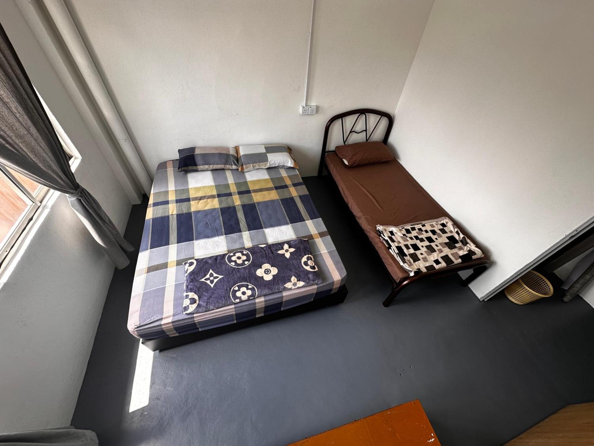 Jiaxin Dormitory - Puteri Wangsa 家馨旅舍 Ulu Tiram Dış mekan fotoğraf