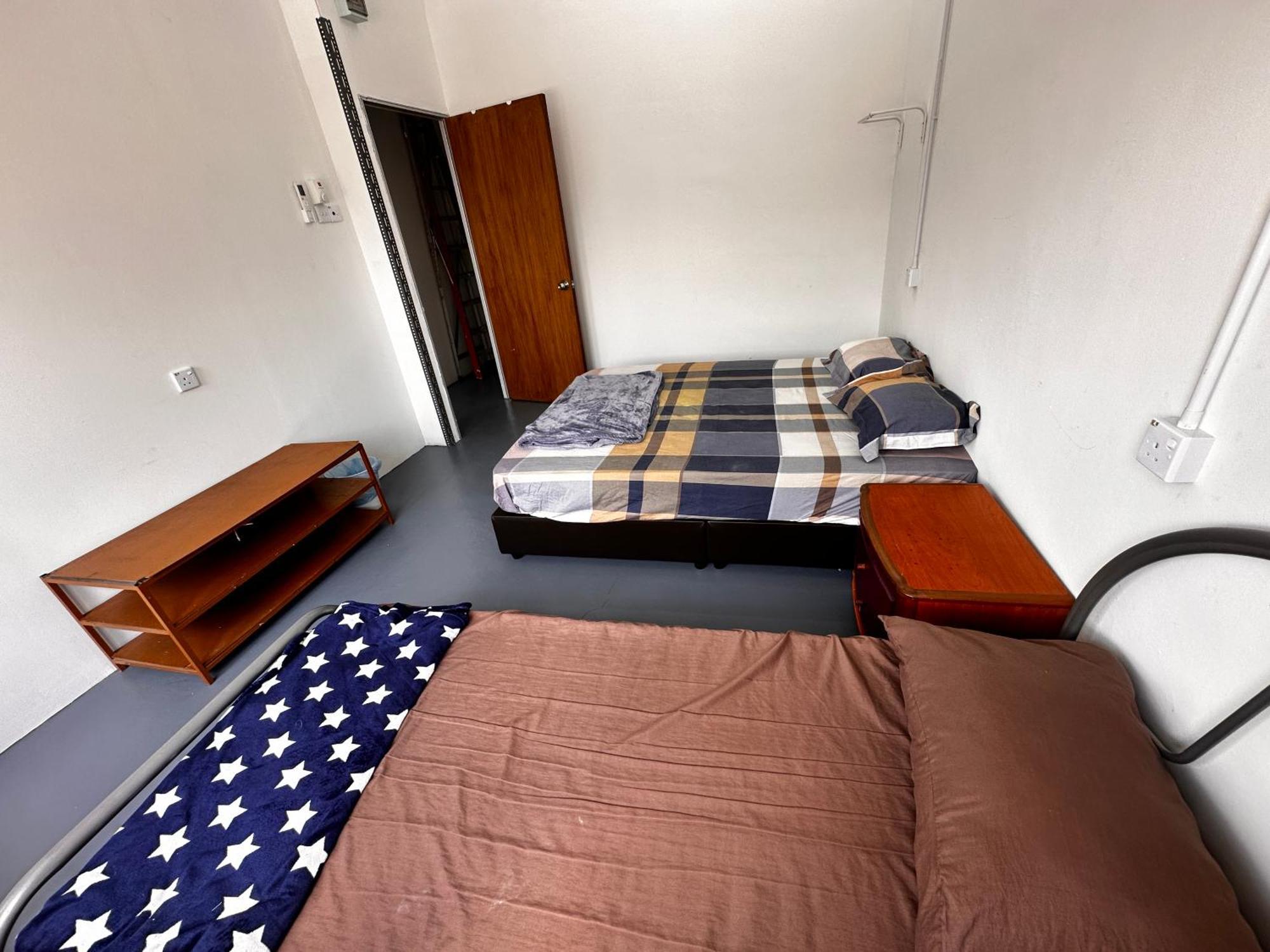 Jiaxin Dormitory - Puteri Wangsa 家馨旅舍 Ulu Tiram Dış mekan fotoğraf