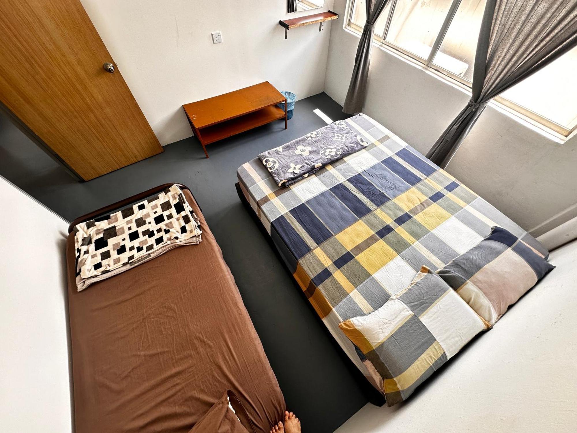 Jiaxin Dormitory - Puteri Wangsa 家馨旅舍 Ulu Tiram Dış mekan fotoğraf