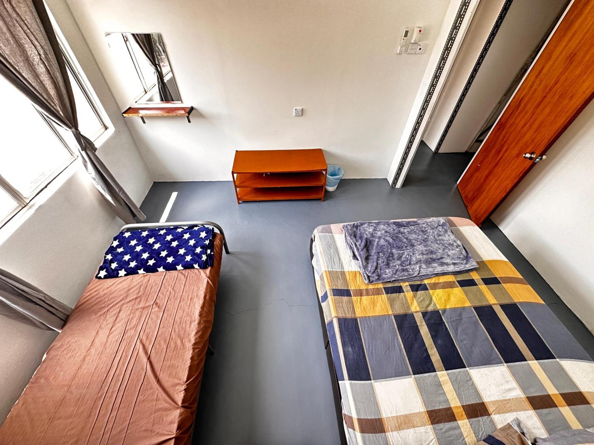 Jiaxin Dormitory - Puteri Wangsa 家馨旅舍 Ulu Tiram Dış mekan fotoğraf