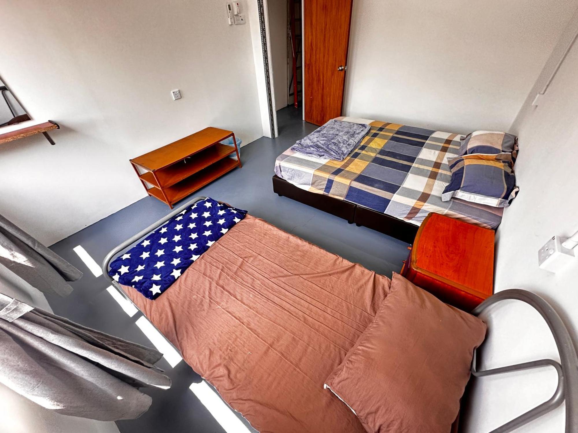 Jiaxin Dormitory - Puteri Wangsa 家馨旅舍 Ulu Tiram Dış mekan fotoğraf